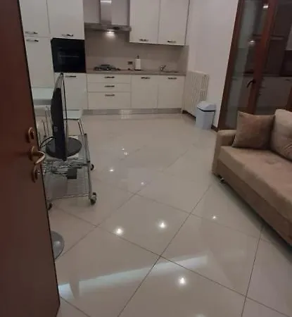 Vila Kinostudio Apartment Tirana